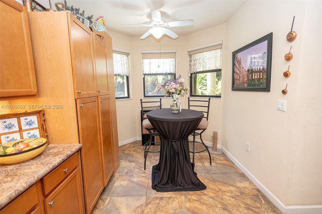 2604 NE 1st St, Homestead, FL 33033