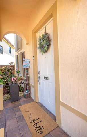2604 NE 1st St, Homestead, FL 33033