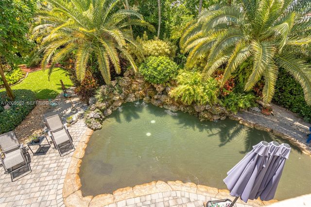 2604 NE 1st St, Homestead, FL 33033