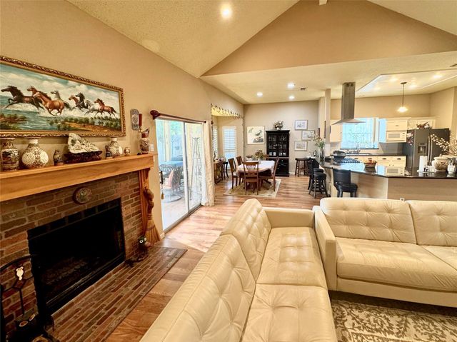 2914 Cottonfield Way, Sugar Land, TX 77479