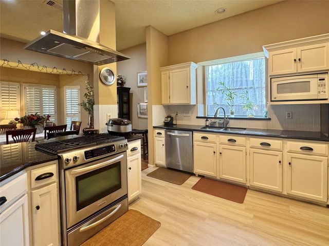 2914 Cottonfield Way, Sugar Land, TX 77479