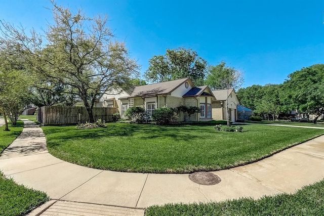 2914 Cottonfield Way, Sugar Land, TX 77479