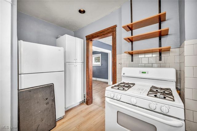 3187 W 115th Street, Cleveland, OH 44111