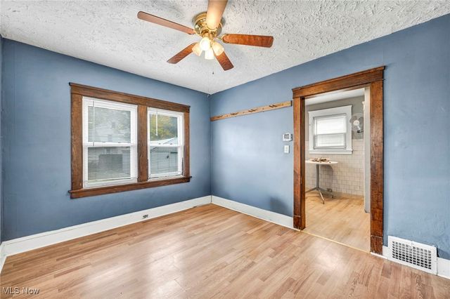 3187 W 115th Street, Cleveland, OH 44111