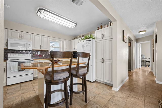 464 Sunset, Ingleside, TX 78362