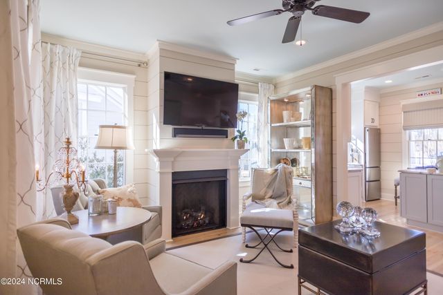 7 Back Cove Circle 32c, Oriental, NC 28571