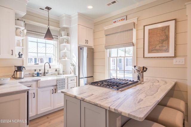 7 Back Cove Circle 32c, Oriental, NC 28571