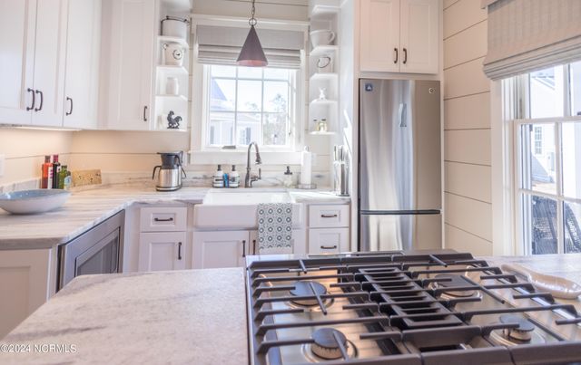 7 Back Cove Circle 32c, Oriental, NC 28571