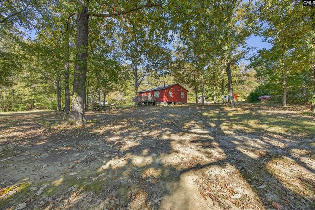 1109 Natures Cove Rd, Saluda, SC 29138