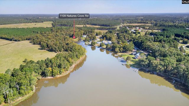 1109 Natures Cove Rd, Saluda, SC 29138