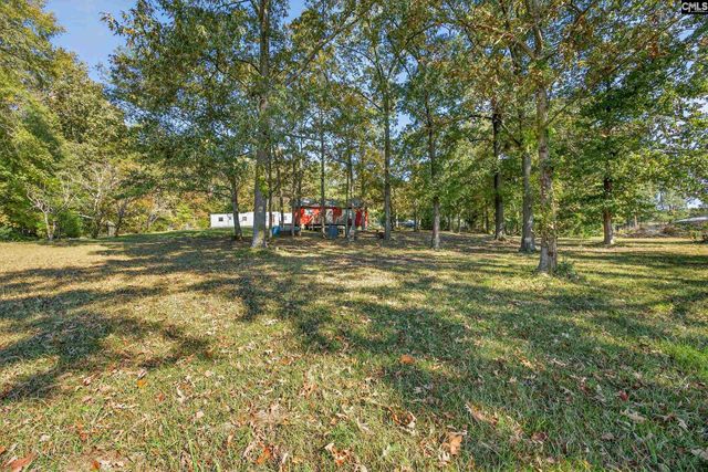 1109 Natures Cove Rd, Saluda, SC 29138