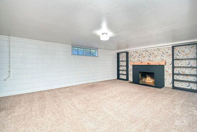 2379 W Palouse St, Boise, ID 83705