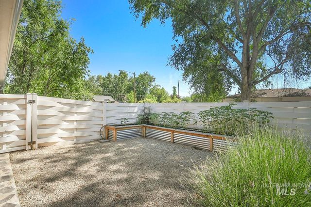 2379 W Palouse St, Boise, ID 83705