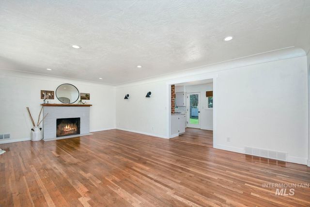 2379 W Palouse St, Boise, ID 83705