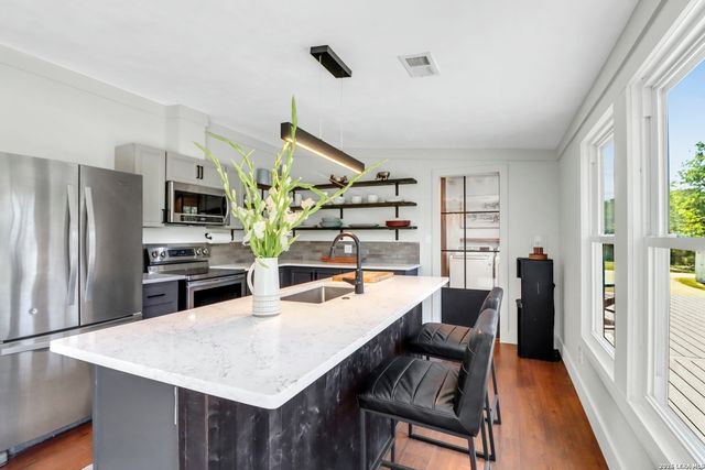 3624 WEGNER RD, New Braunfels, TX 78132