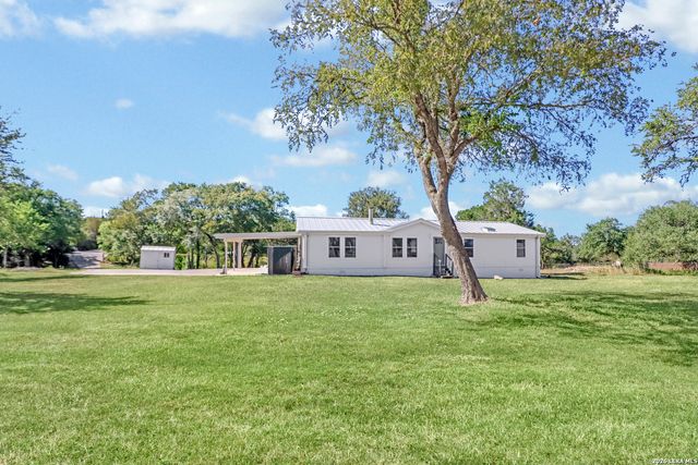 3624 WEGNER RD, New Braunfels, TX 78132
