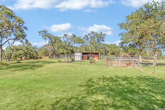 3624 WEGNER RD, New Braunfels, TX 78132