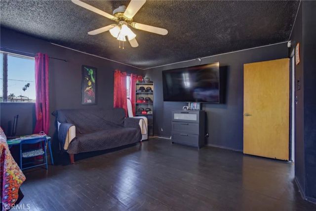 234 E 111th Street, Los Angeles, CA 90061