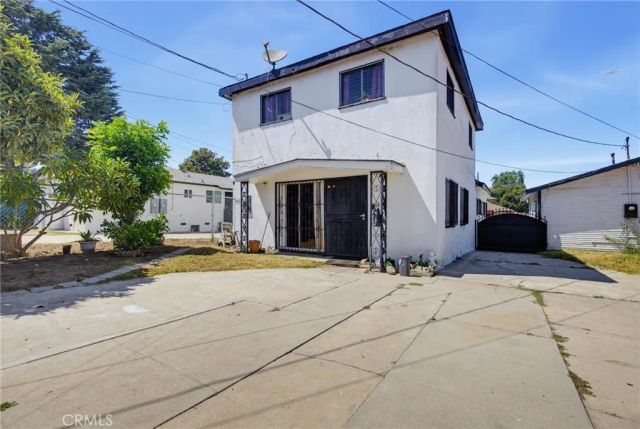 234 E 111th Street, Los Angeles, CA 90061