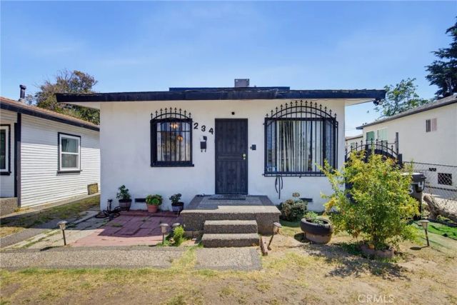 234 E 111th Street, Los Angeles, CA 90061
