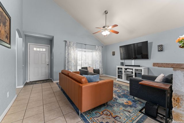 708 Cashew, Spring Branch, TX 78070