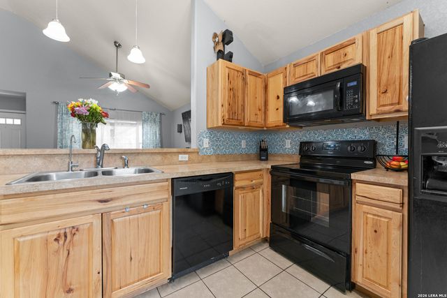 708 Cashew, Spring Branch, TX 78070
