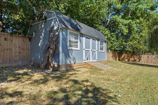 97 Edgewood Circle, Fort Oglethorpe, GA 30742