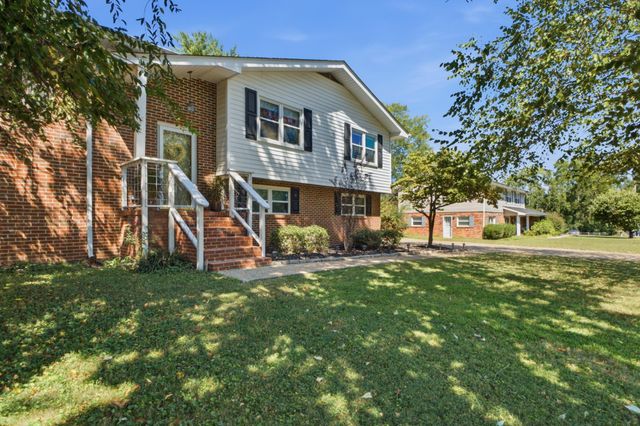 97 Edgewood Circle, Fort Oglethorpe, GA 30742