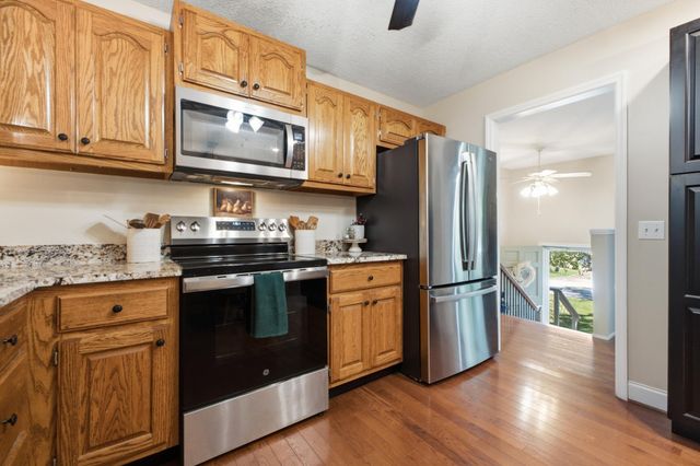 97 Edgewood Circle, Fort Oglethorpe, GA 30742
