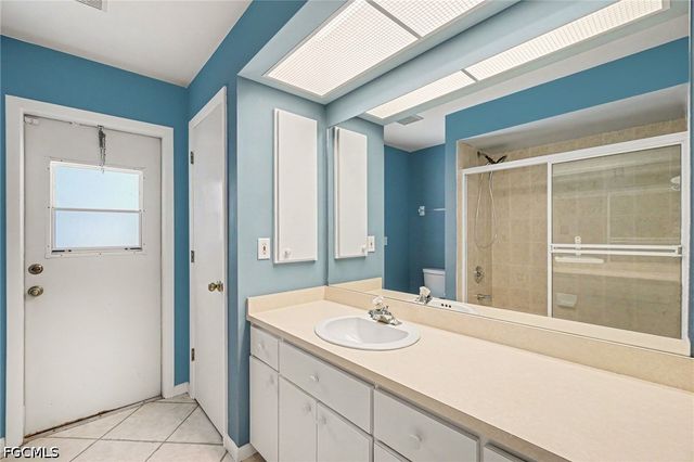 4437 SE 10th AVE, Cape Coral, FL 33904