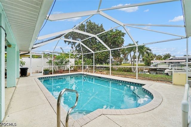 4437 SE 10th AVE, Cape Coral, FL 33904