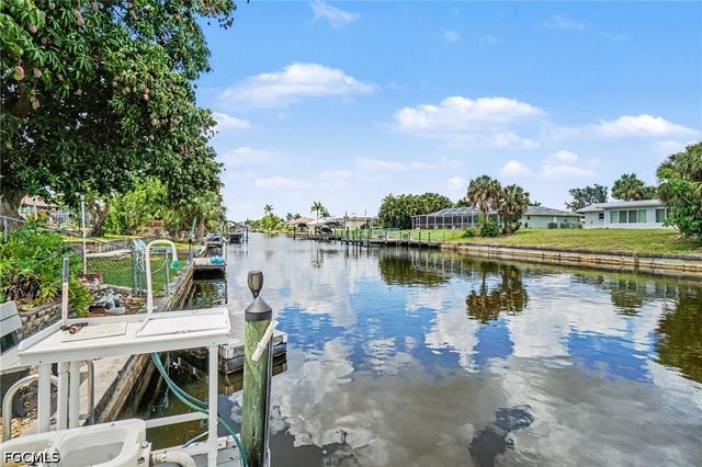 4437 SE 10th AVE, Cape Coral, FL 33904