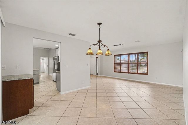 4437 SE 10th AVE, Cape Coral, FL 33904