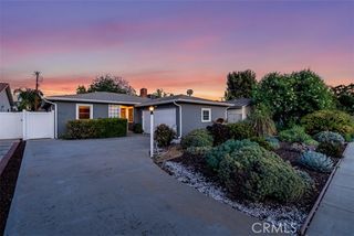 5832 Bevis Avenue, Van Nuys (los Angeles), CA 91411