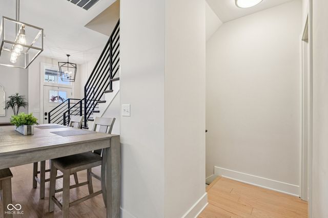 237 Poplar Street, Westfield, IN 46074