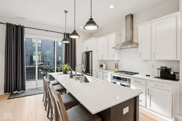 237 Poplar Street, Westfield, IN 46074