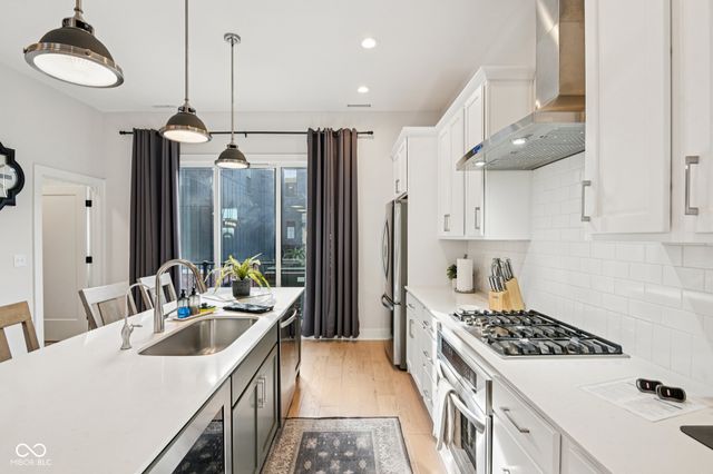 237 Poplar Street, Westfield, IN 46074