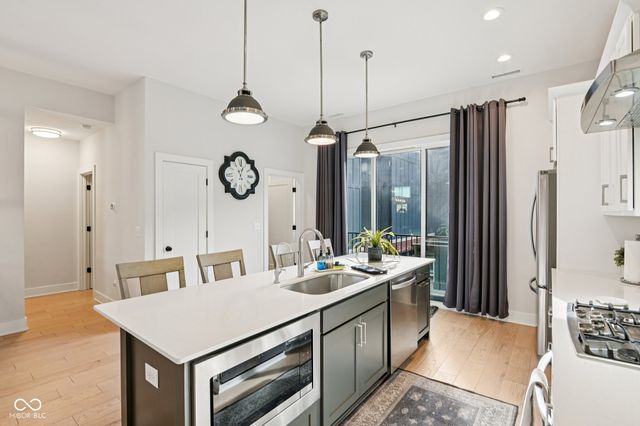 237 Poplar Street, Westfield, IN 46074