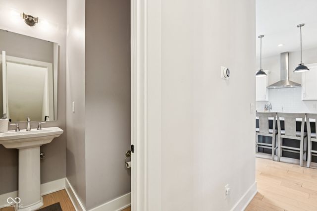 237 Poplar Street, Westfield, IN 46074