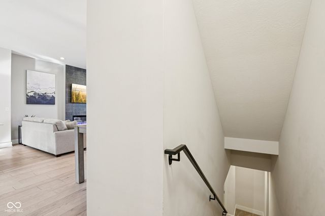 237 Poplar Street, Westfield, IN 46074