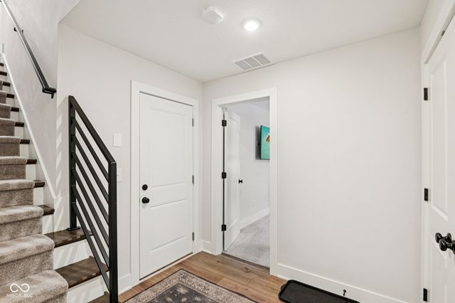 237 Poplar Street, Westfield, IN 46074