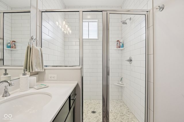 237 Poplar Street, Westfield, IN 46074