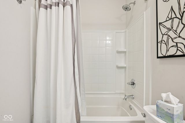 237 Poplar Street, Westfield, IN 46074