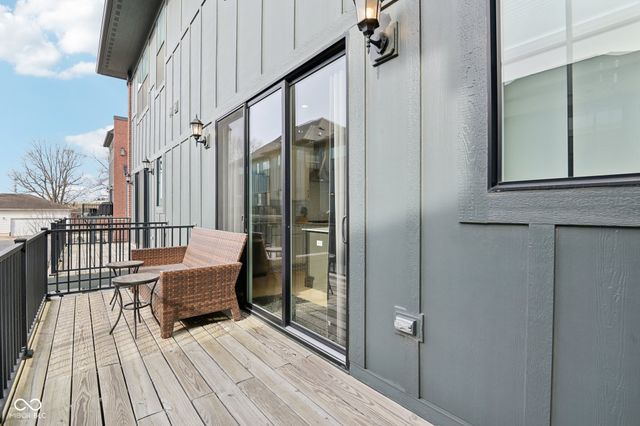 237 Poplar Street, Westfield, IN 46074