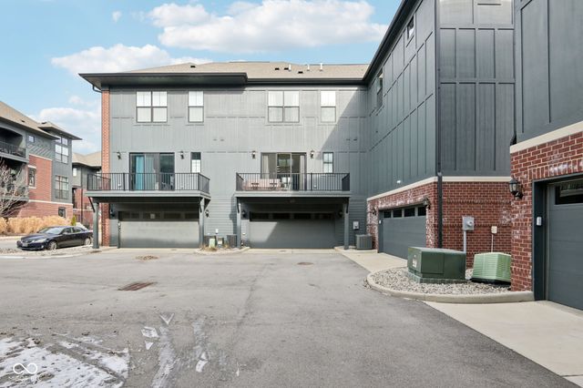 237 Poplar Street, Westfield, IN 46074