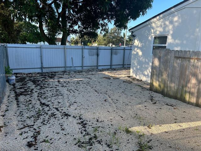 10296 SW 175th St 10296, Miami, FL 33157