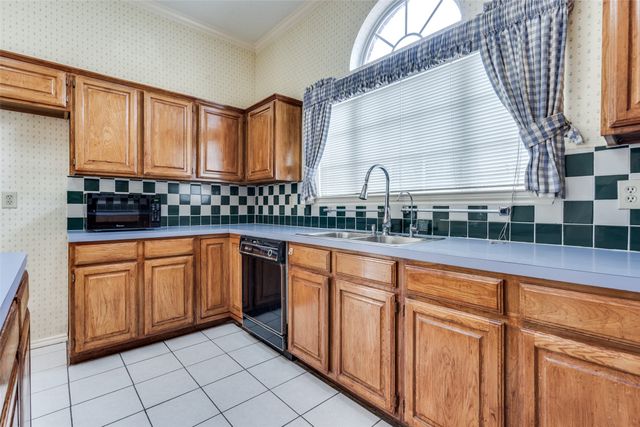 4210 Stonecastle Drive, Garland, TX 75044