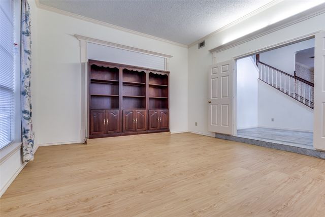 4210 Stonecastle Drive, Garland, TX 75044