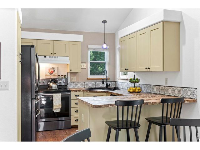 2124 Thunderstone Ct, Fort Collins, CO 80525