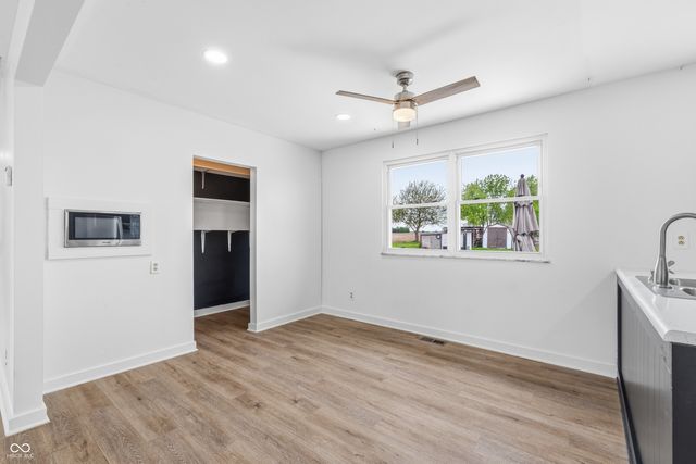 5262 E 200 N, Franklin, IN 46131